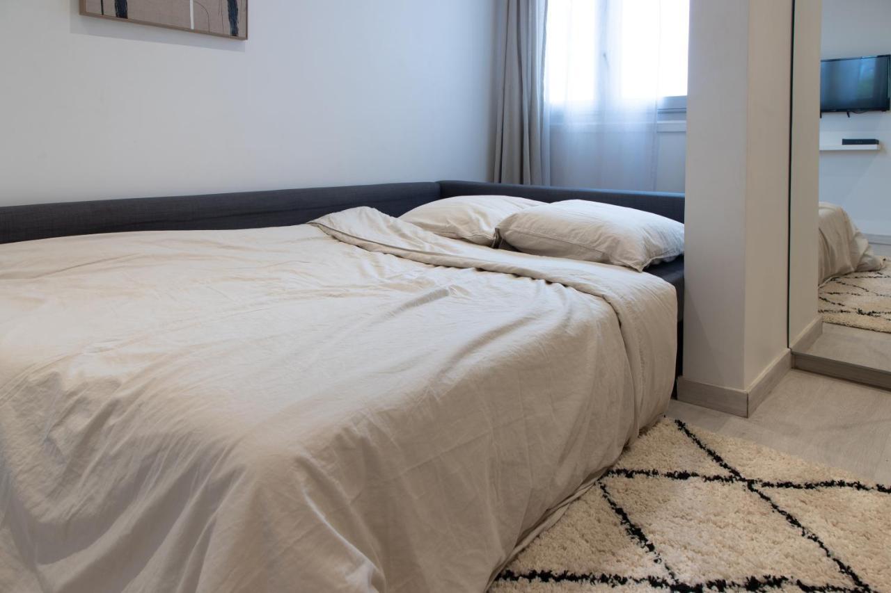 Le Victorieux - Appart 2 Pieces -Proche Paris Клиши Экстерьер фото